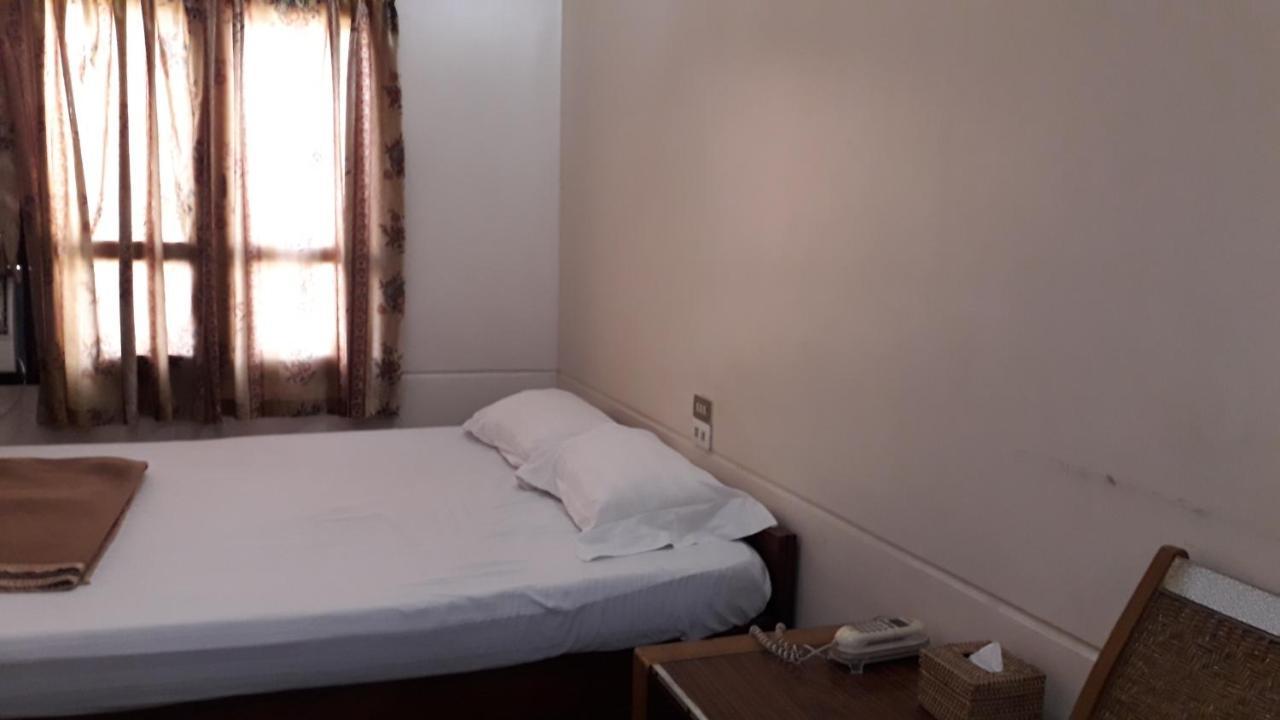 Taim Phyu Hotel Mandalay Exterior photo